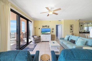 TV - SeaChase 702C by Liquid Life (Orange Beach)