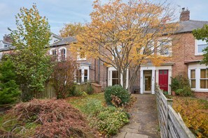 Exterior - Host & Stay | Hextol Retreat (Hexham)