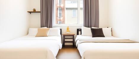 2 bedrooms, desk, iron/ironing board, free WiFi