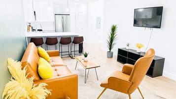 Televisión y oficina