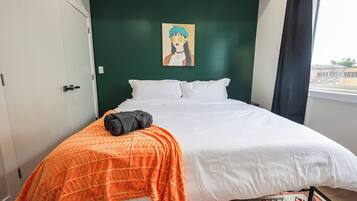 1 bedroom, iron/ironing board, free WiFi, bed sheets