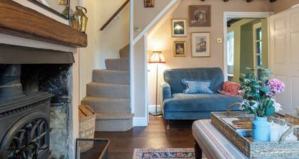 Beautiful 2BD Cottage in the Cotswolds