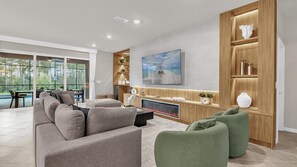 Fernseher, Kamin, Tischfußball, Arbeitsbereiche