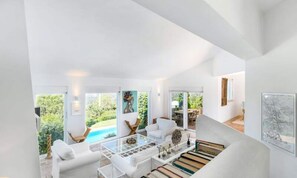 Spielezimmer