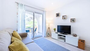 Unclassified image, 2 of 3, button - Apartment Near Praia de Centeanes Beach (Lagoa)