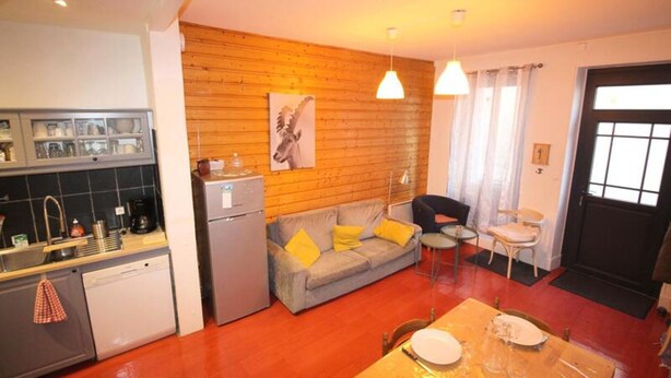 Living area - House in Luchon Near Superbagneres Lift (Bagneres-de-Luchon)