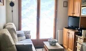 Living area - Apartment in Le Christiana on Ski Slopes (Aime-la-Plagne)