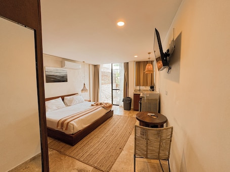 TWT CONDOS