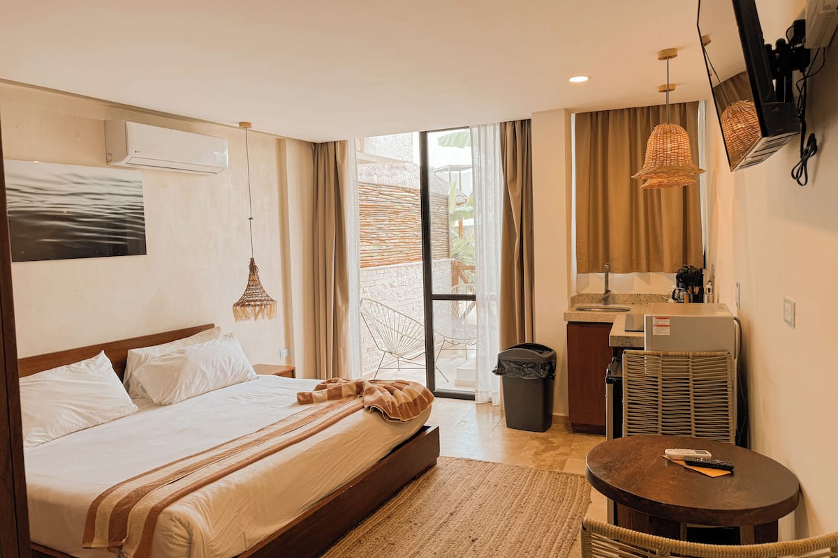 Comfort Studio Suite, Balcony, Garden View | Free WiFi