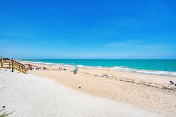 Beach - Oceanfront Corner Condo with Sunrise and Sunset Views in Vero Beach, Florida (Vero Beach)