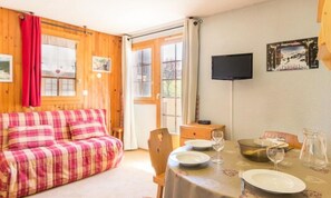Interior - In the Heart of Montchavin, Charming Studio (La Plagne-Tarentaise)