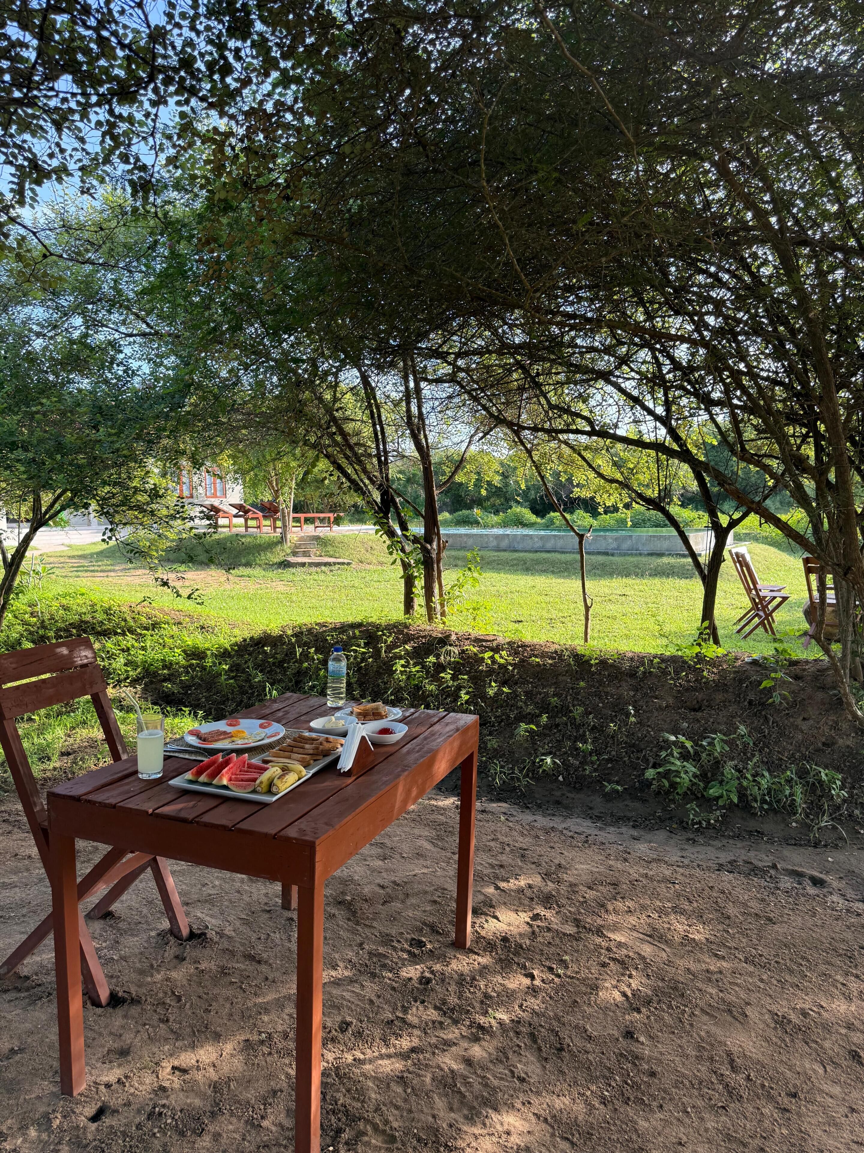 Outdoor dining