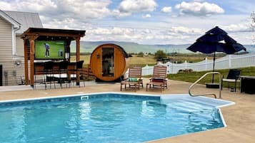 Piscine extérieure