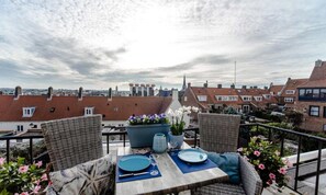 Outdoor dining - Apartments for 2 People (Zandvoort)