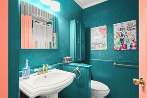 淋浴設備、風筒、提供毛巾、番梘