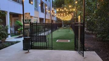 Condo, 1 Bedroom, Accessible, Smoking | Property grounds