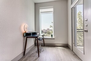 Condo, 1 phòng ngủ, phù hợp cho người khuyết tật, hút thuốc | Nội thất