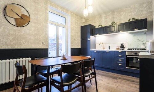 Apartments for 5 People