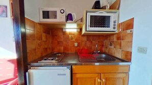 Unclassified image, 3 of 3, button - Apartment With Ski Access in Beaufortain (Hauteluce)