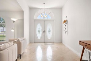 Interior - Allure - Luxury Rental in Walking Distance to Cape Coral Yacht Club (Cape Coral)