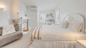 Comfort Room | Free WiFi