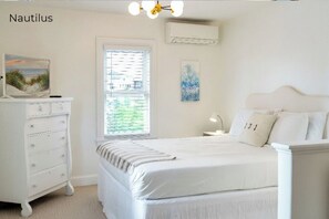 Family Double Room | Free WiFi