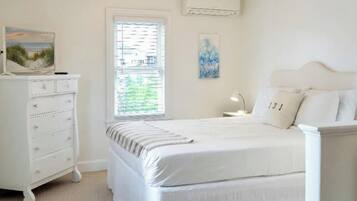 Family Double Room | Free WiFi