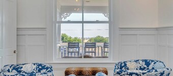 931 Beach Guest House 