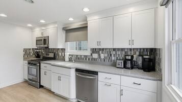 Fridge, microwave, oven, dishwasher