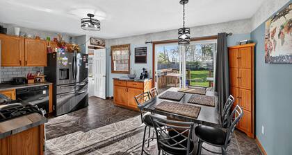 NEW! Cozy Retreat with Hot Tub in Peaceful Goshen