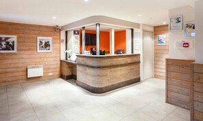 Apartment | Lobby