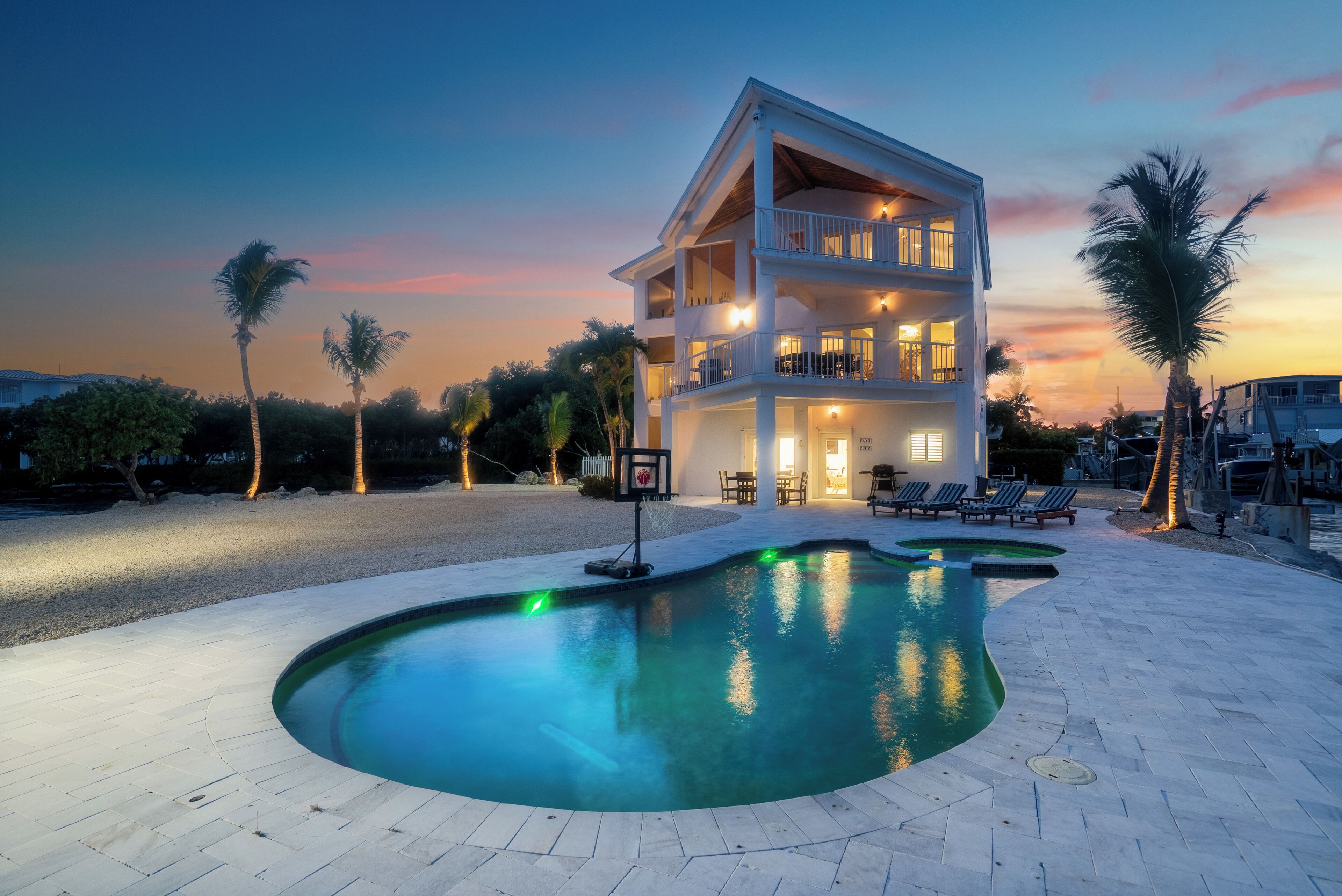 Piscine extérieure, piscine chauffée