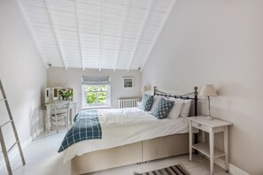 4 Schlafzimmer, Bügeleisen/Bügelbrett, WLAN, Bettwäsche