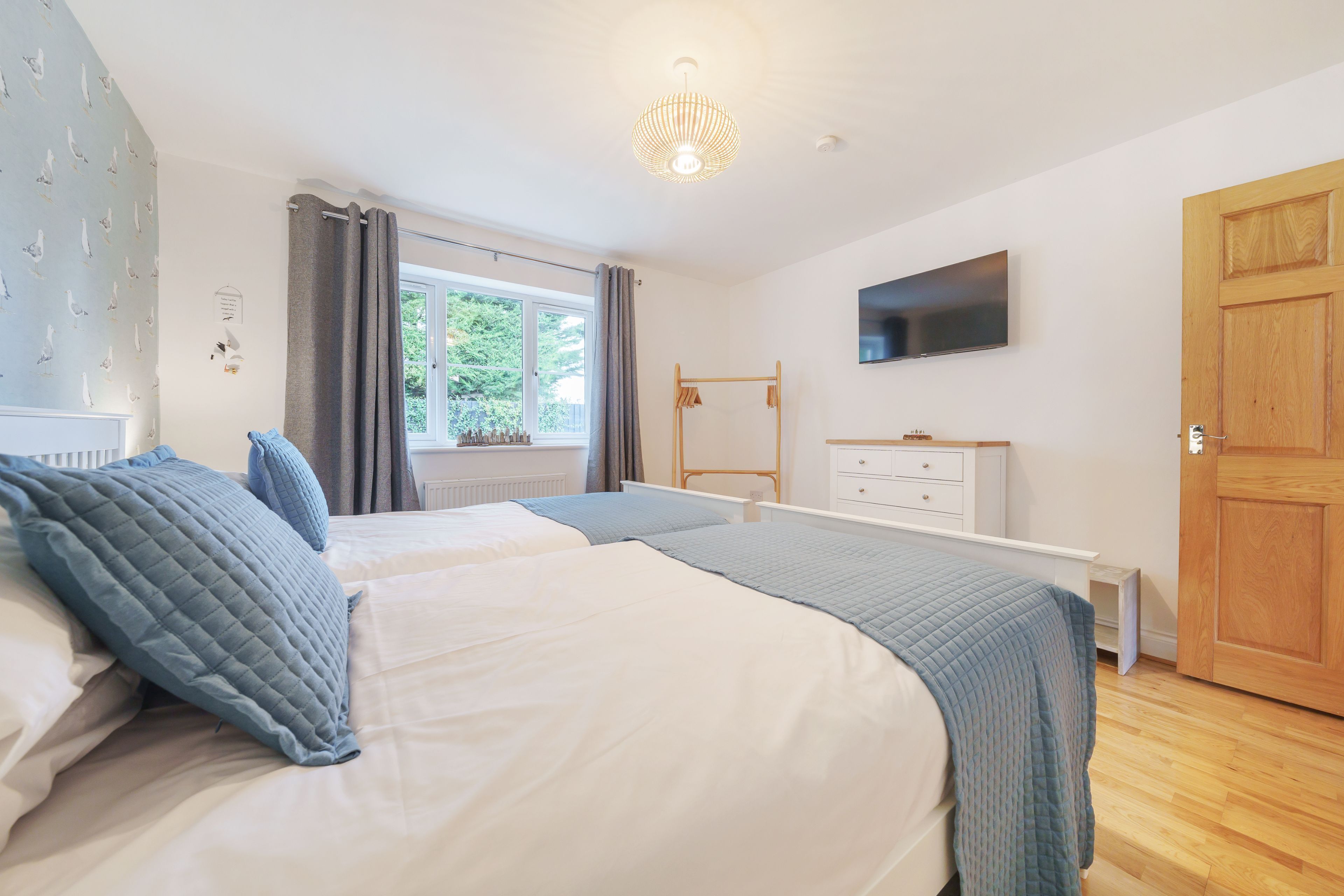 2 slaapkamers, een strijkplank/strijkijzer, wifi