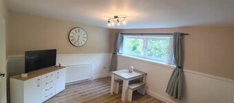 Modern apartment in the quiet coastal village of Inverkip