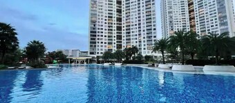 Bluesky Diamond Island Luxury Vacation