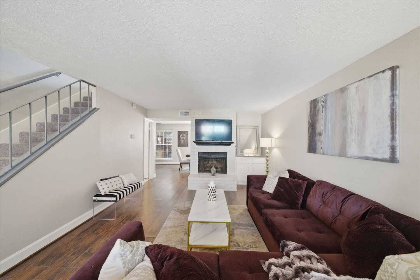 تلفزيون ذكي، مكتب