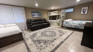 4 Schlafzimmer, kostenloses WLAN, Bettwäsche