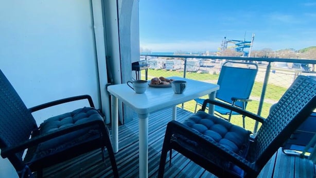 Unclassified image, 1 of 3, button - Apartment in Grau-du-roi With Sea Views (Le Grau-Du-Roi)
