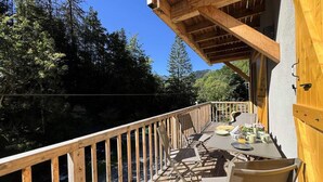 Outdoor dining - Chalet D'ardent - 8/10 People - Montriond (Montriond)