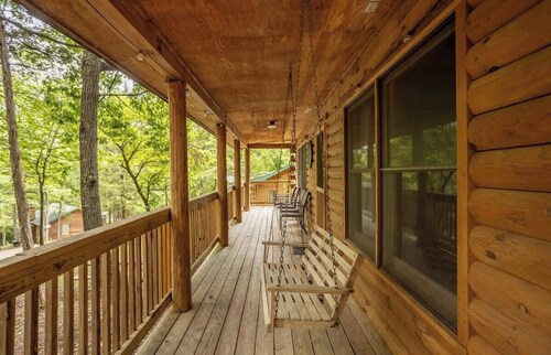 Table Rock Lake Cabin - Sassafras #14 with Lake Access, Hot Tub, Outdoor Pool