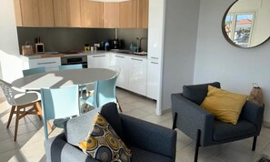 Interior - Apartment in Grau-du-roi by the Old Lighthouse (Le Grau-Du-Roi)