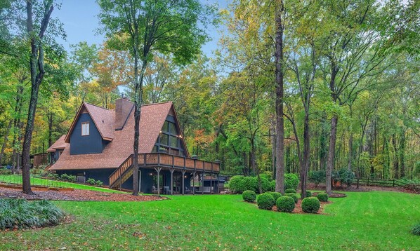 المنشأة من الخارج