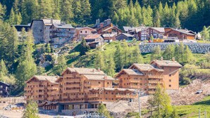 Esterni