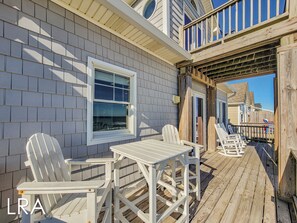 Terrace/patio - Inn Luxury North | Livin’ the Luxe Life (Surf City)