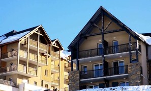 Exterior - 2 Room Cabin 6 People (Germ)