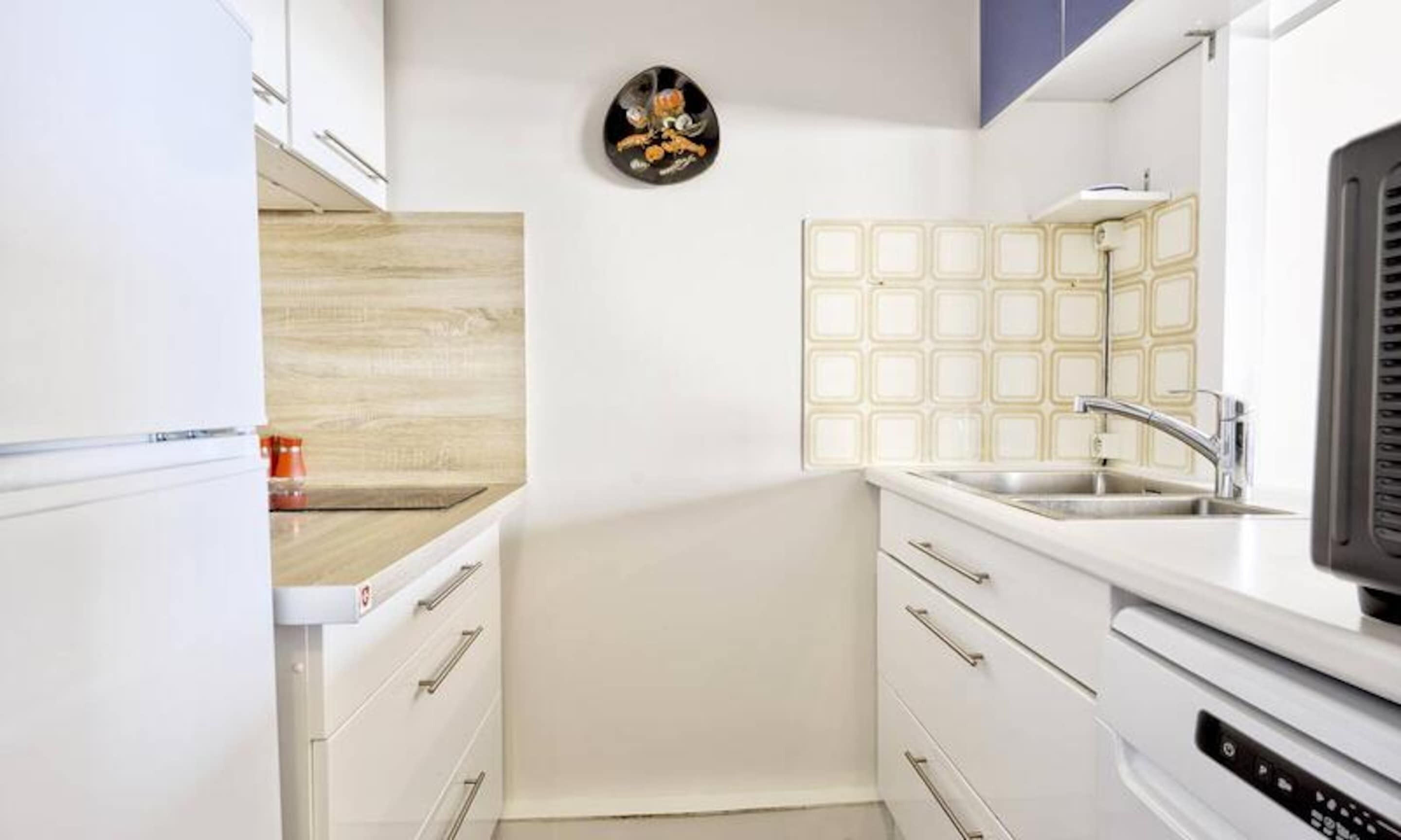 Máy rửa bát, dụng cụ nấu nướng/bát dĩa/dao nĩa 