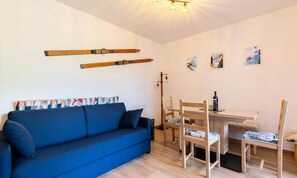 Interior - Apartment by Lake Genos With Terrace View (Genos)