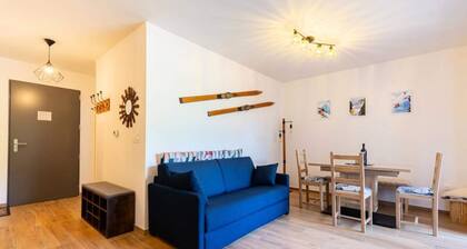 Apartment by Lake Genos With Terrace View
