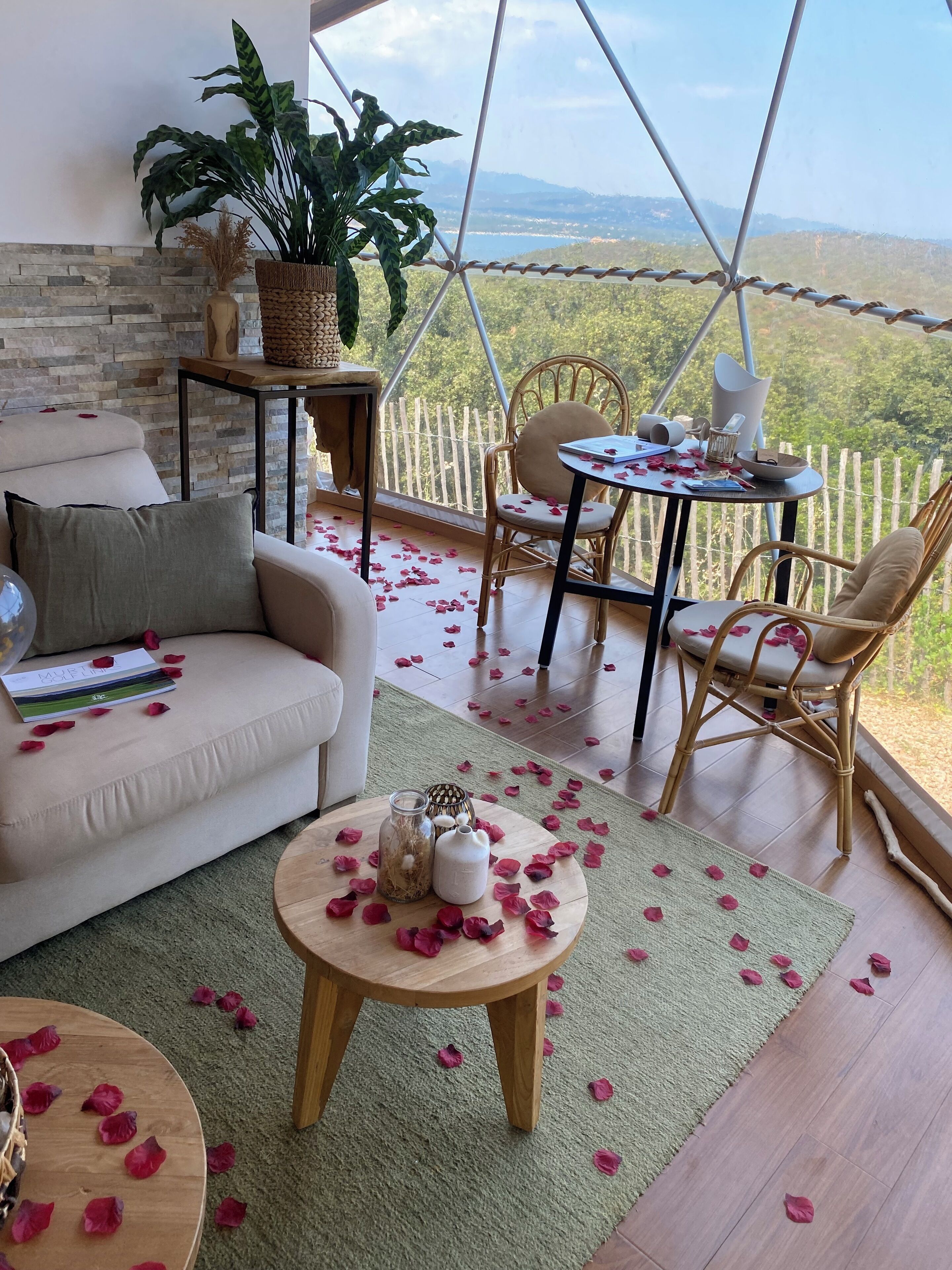 Solievu dôme, vue mer | Area keluarga